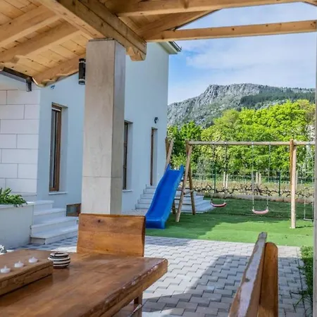 Modriola With Heated Pool In - Imotski 别墅 *