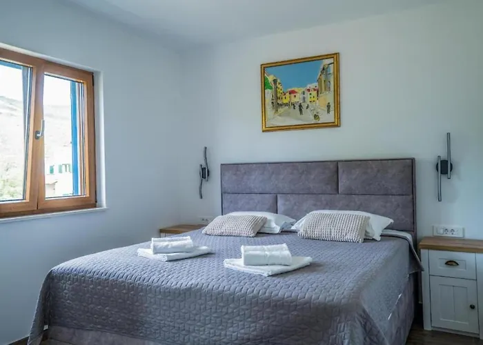 Modriola With Heated Pool In - Imotski ヴィラ *
