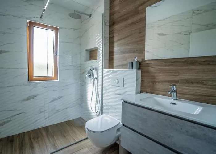 Modriola With Heated Pool In - Imotski