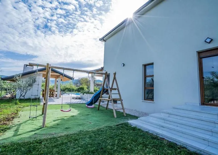 ヴィラ Modriola With Heated Pool In - Imotski Donji Proložac