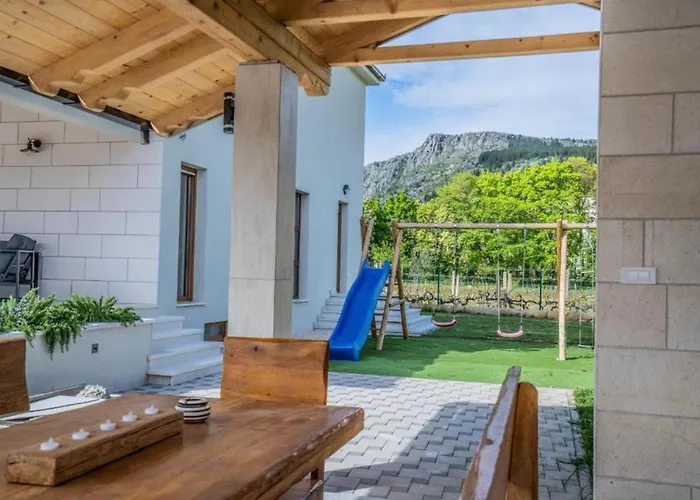 Modriola With Heated Pool In - Imotski ヴィラ *